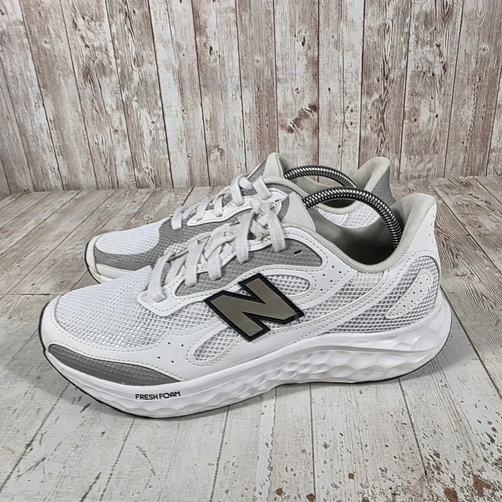 New Balance Fresh Foam Arishi v4 Womens Running White Grey WARISTT4 Size 11